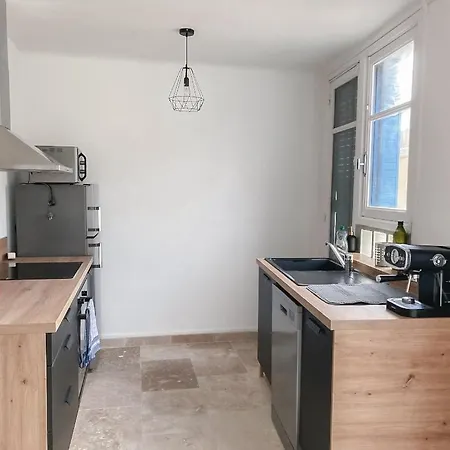 Le Grand Répu T4 Spacieux Rénové, Centre-ville Appartamento *